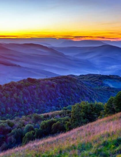 Sunrise over Mountains Image: Freepik.com